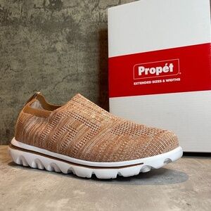 Propet TravelActiv Stretch Slip-On Sneaker